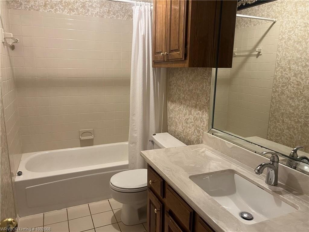 8207 Yorktown Rd - Photo 7 of 14