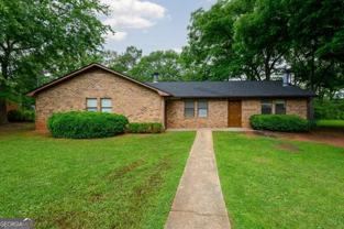 113 Tanglewood Dr #B - Photo 1 of 1