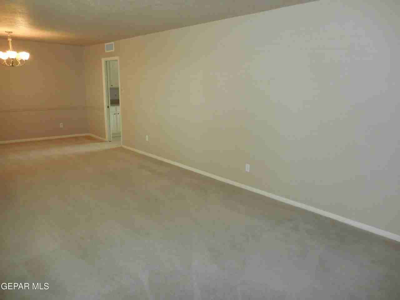 6308 Los Altos Dr - Photo 5 of 50