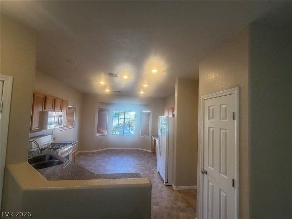 9915 Elkhead Creek Way - Photo 6 of 25