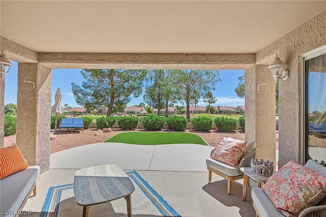 2904 Castle Bar Dr - Photo 2 of 34