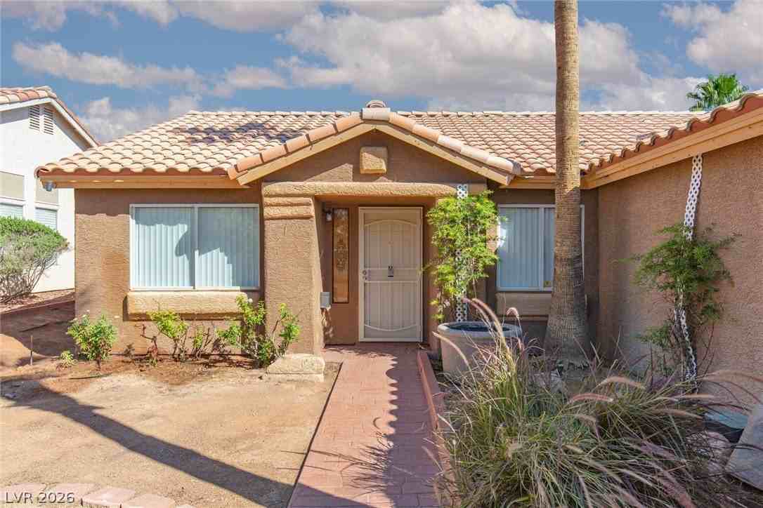 7900 White Grass Ave - Photo 4 of 35