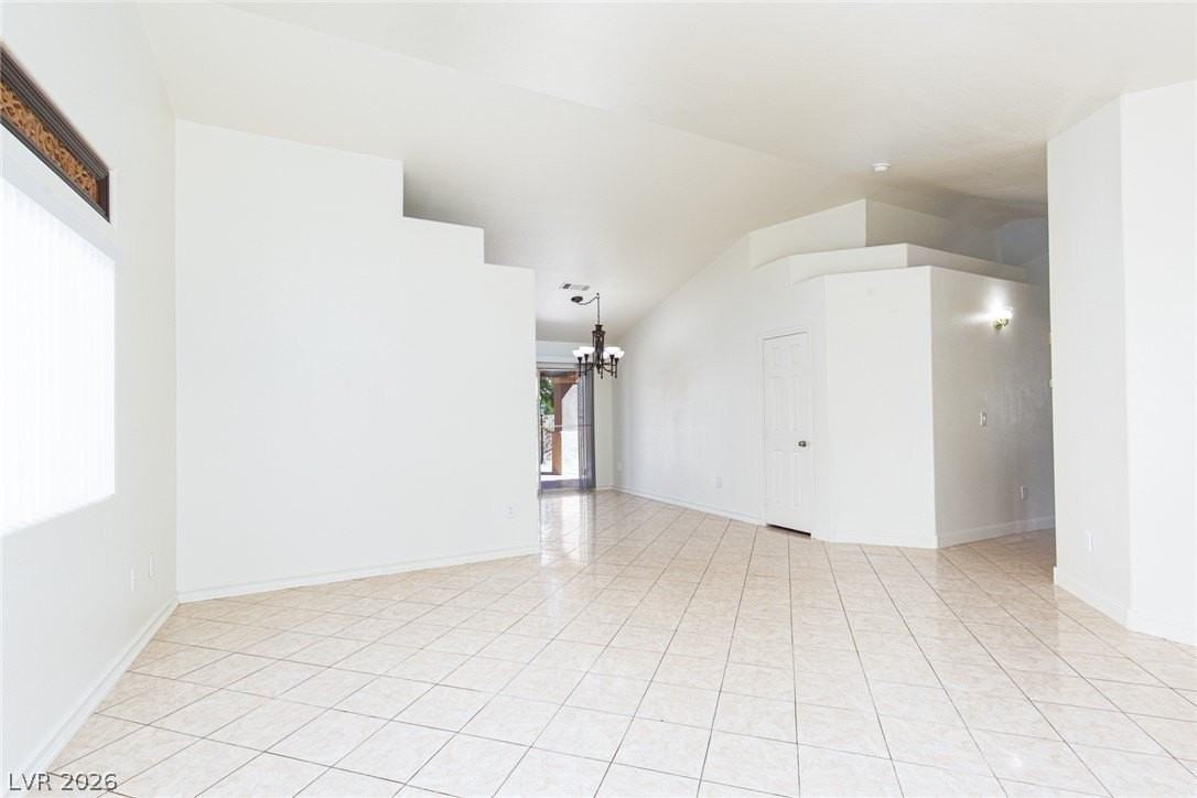 7900 White Grass Ave - Photo 7 of 35