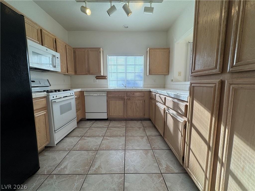 1851 Hillpointe Rd #2421 - Photo 3 of 25