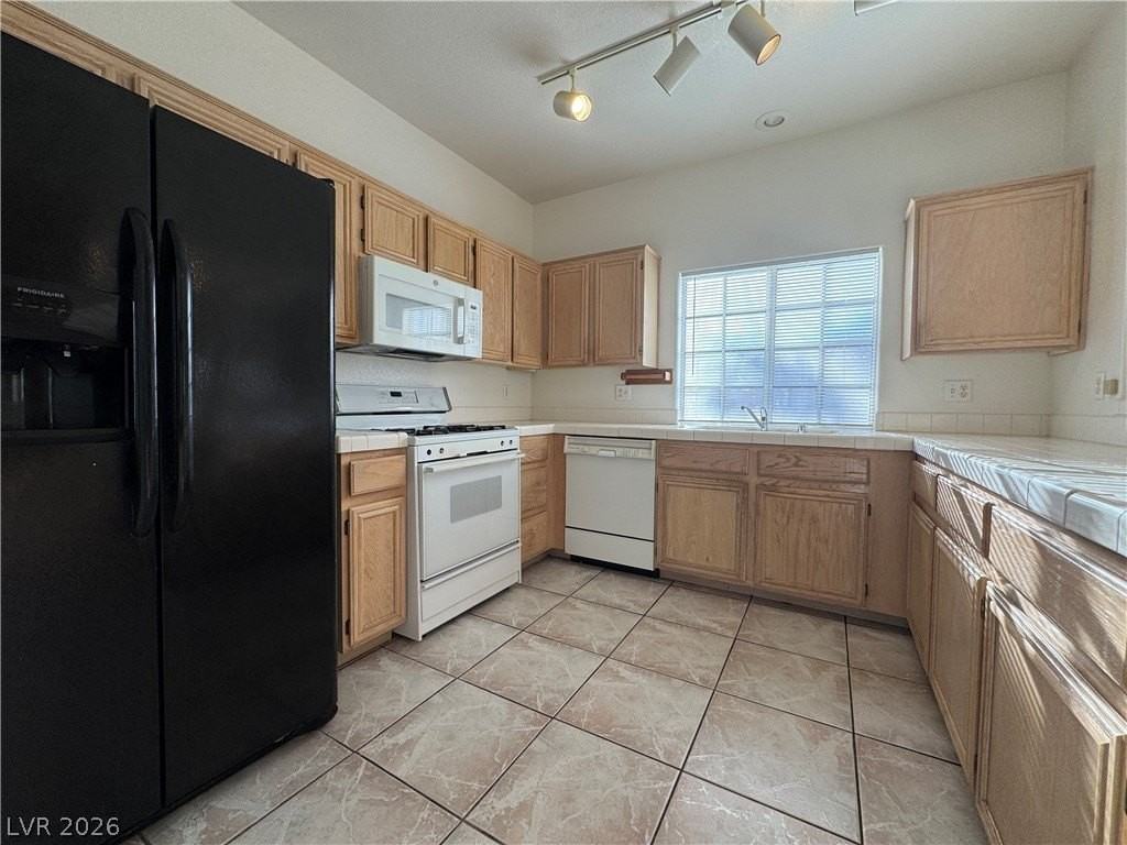 1851 Hillpointe Rd #2421 - Photo 5 of 25