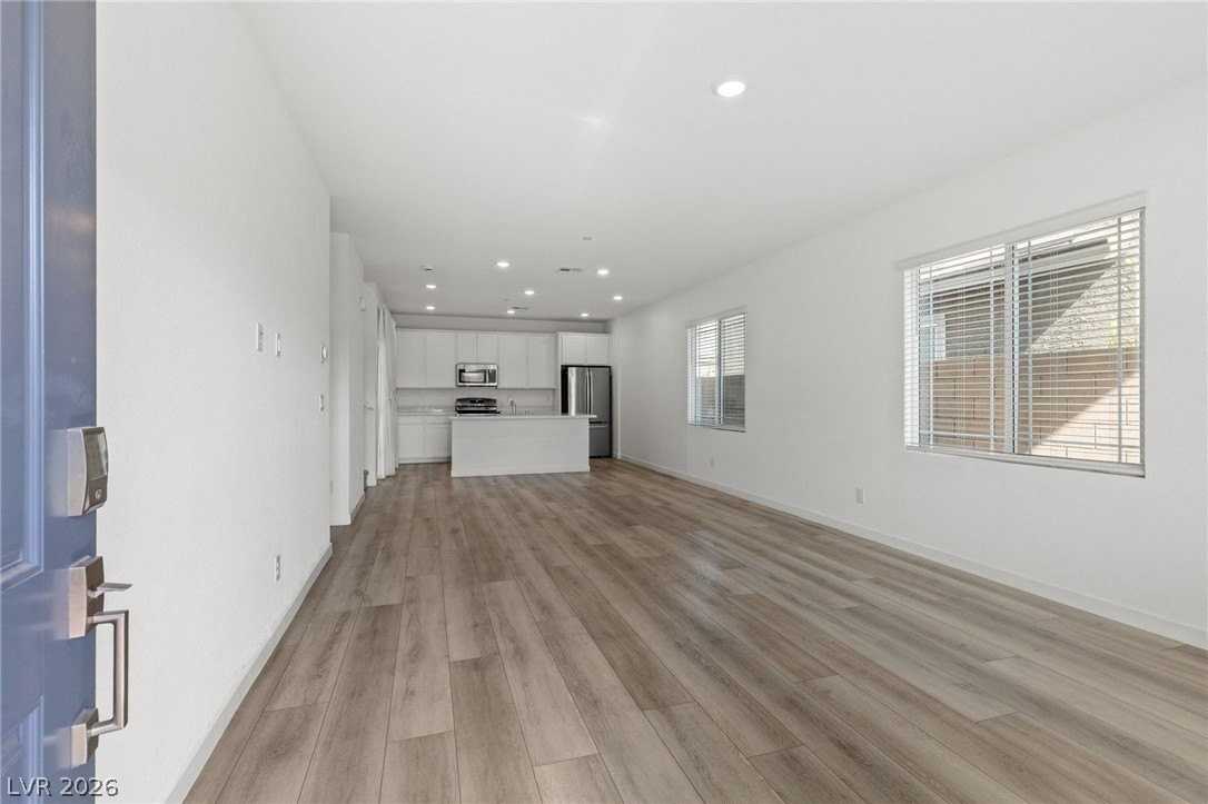 615 Camilla Creek St - Photo 2 of 30