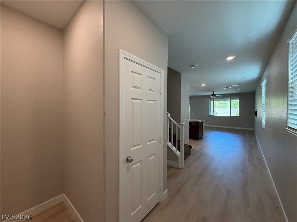 12528 Oregon Cherry Ave - Photo 2 of 32
