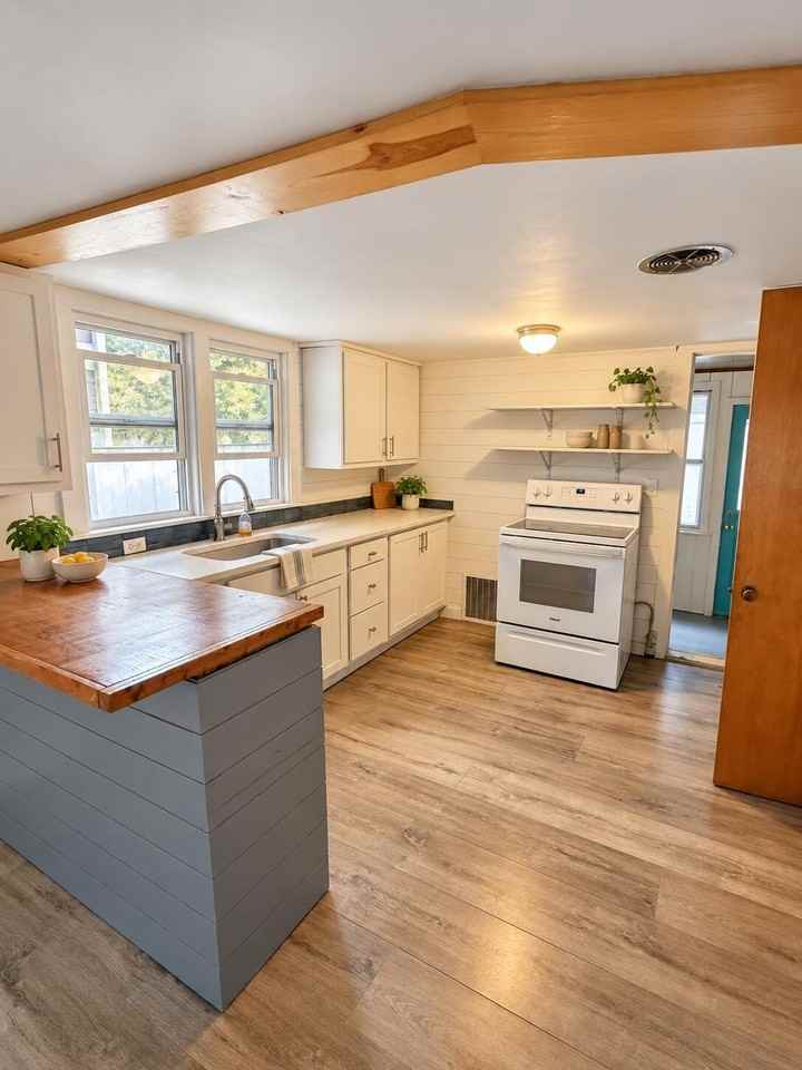 7171 Wilkinson Dr Ne - Photo 2 of 5