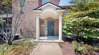5615 Hampshire Ln - Photo 1 of 1