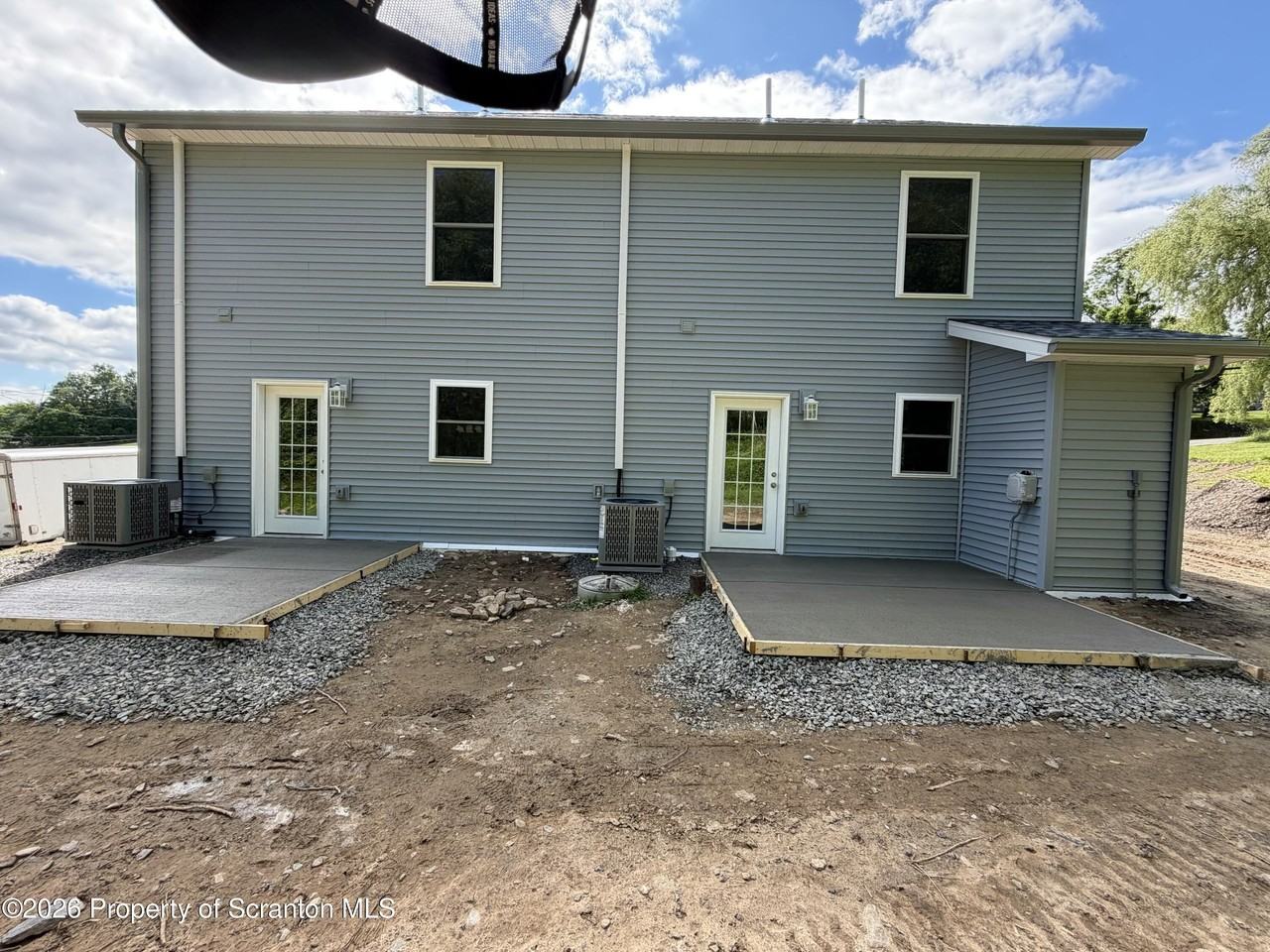 1066 Lakeland Dr - Photo 6 of 28
