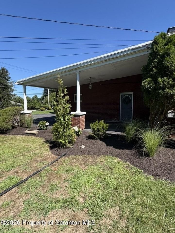Elmhurst Blvd - Photo 2 of 19