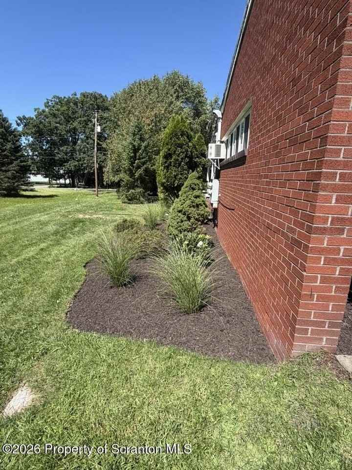Elmhurst Blvd - Photo 5 of 19