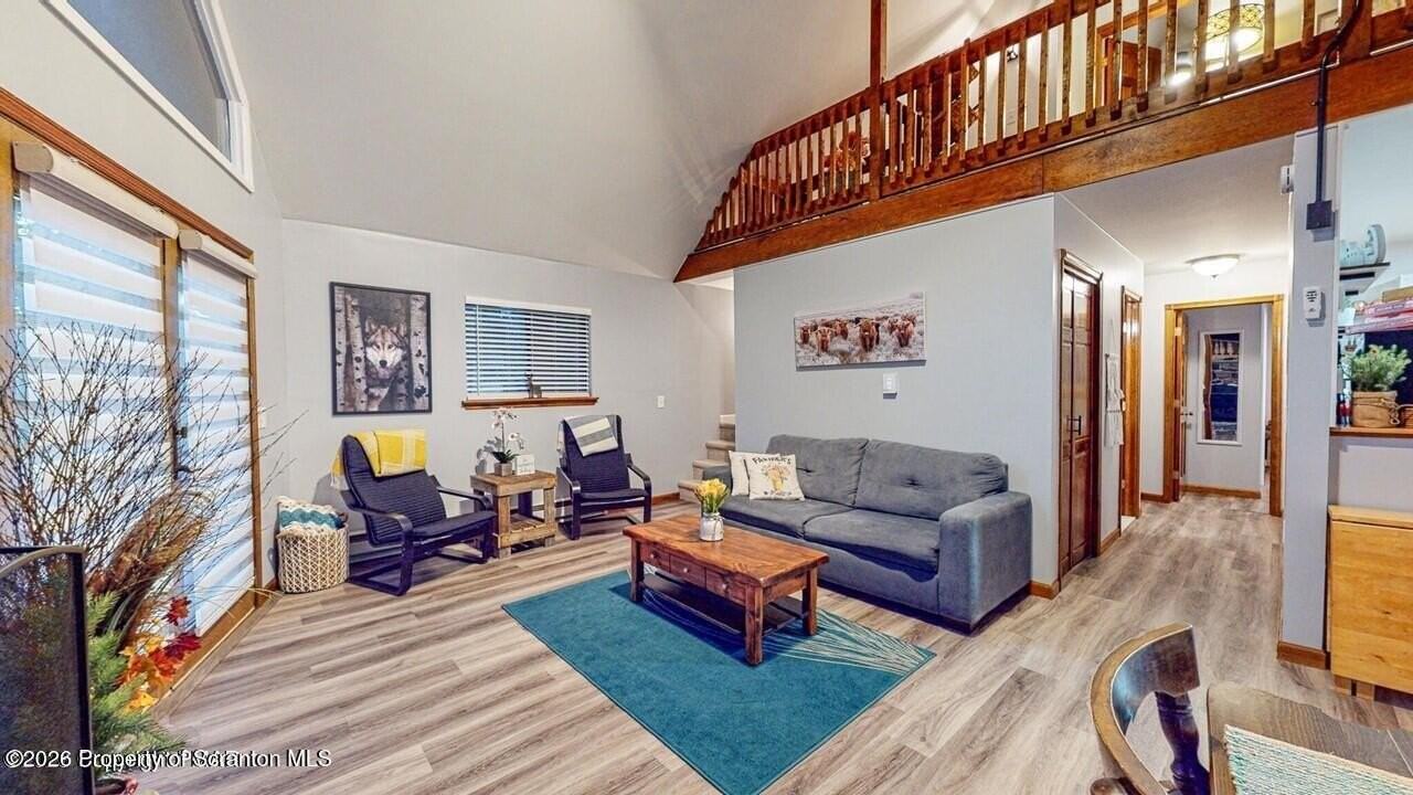 2823 Fairhaven Dr - Photo 2 of 50
