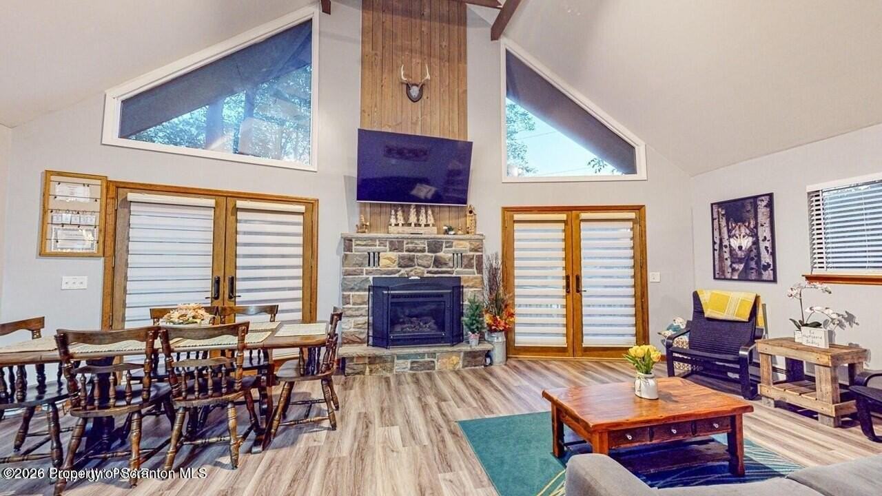 2823 Fairhaven Dr - Photo 7 of 50