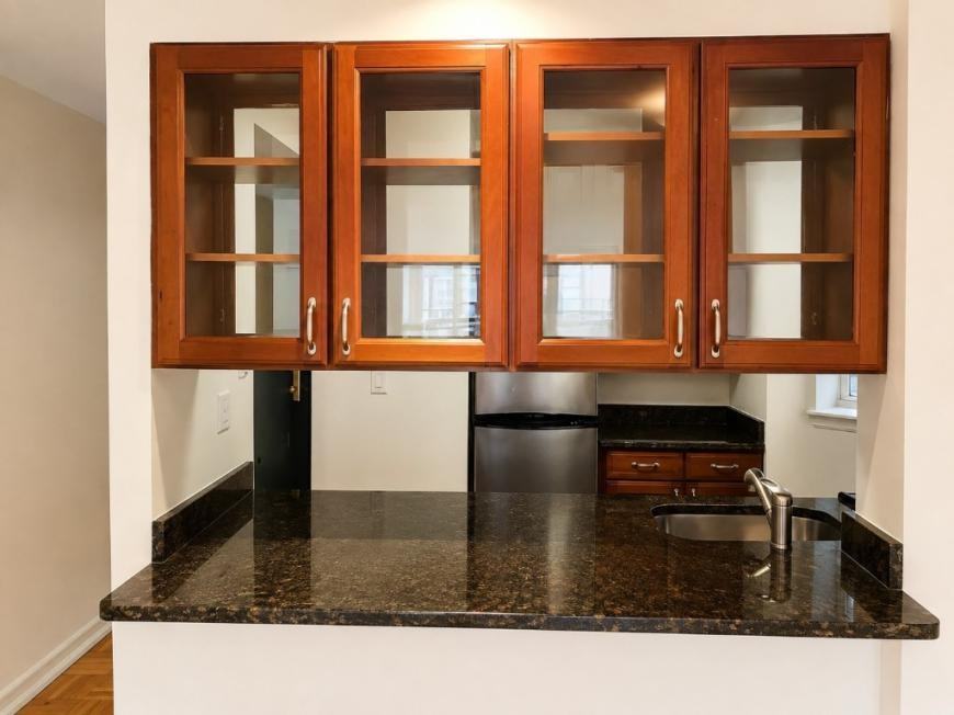 367 W 48th St - Photo 3 of 10