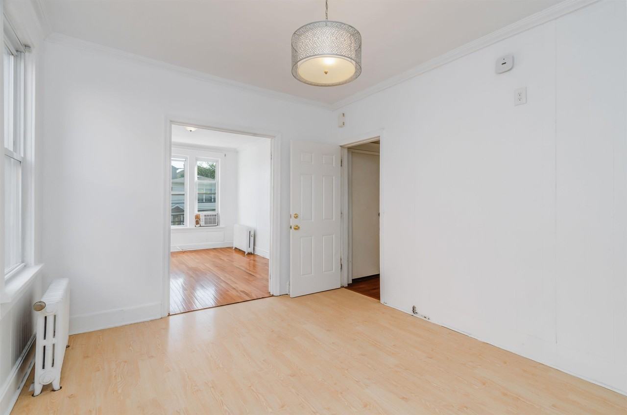 309 Cator Ave #2 - Photo 3 of 14