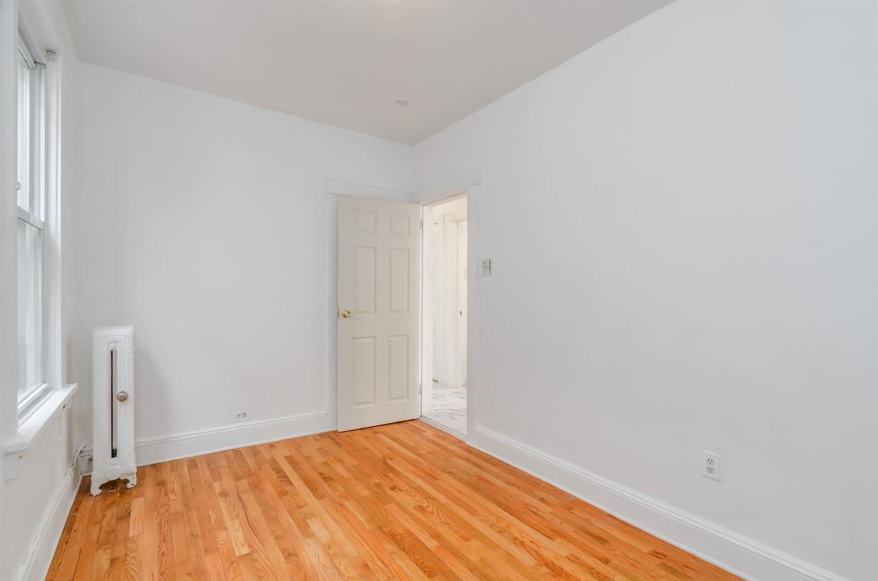 309 Cator Ave #2 - Photo 6 of 14