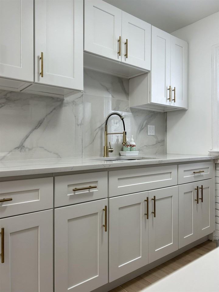 30 Kelly Pkwy #1 - Photo 3 of 17