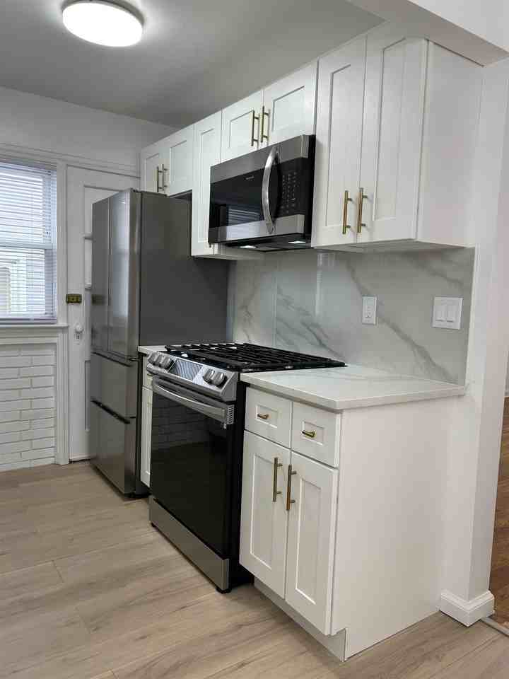 30 Kelly Pkwy #1 - Photo 4 of 17