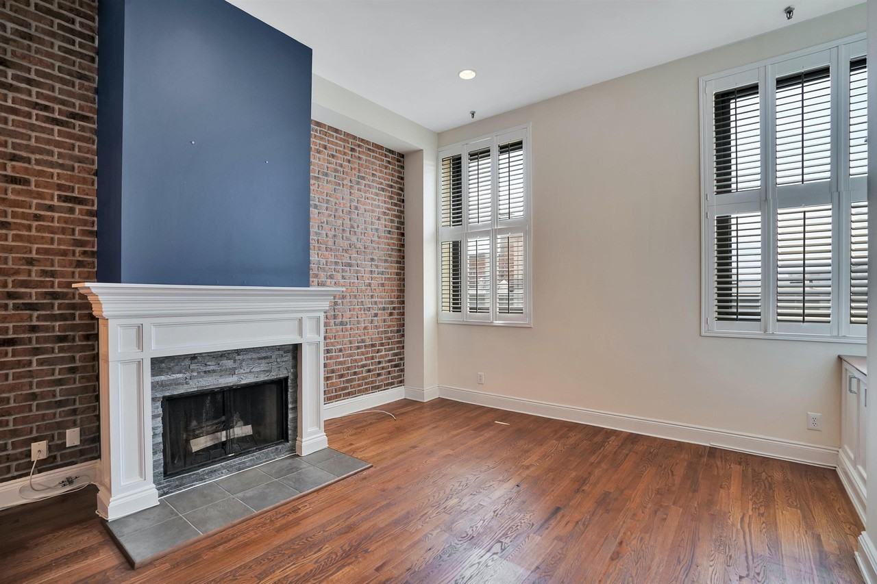 167 Wayne St #403 - Photo 2 of 38
