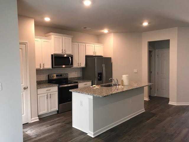 3526 Firestone Dr - Photo 4 of 14