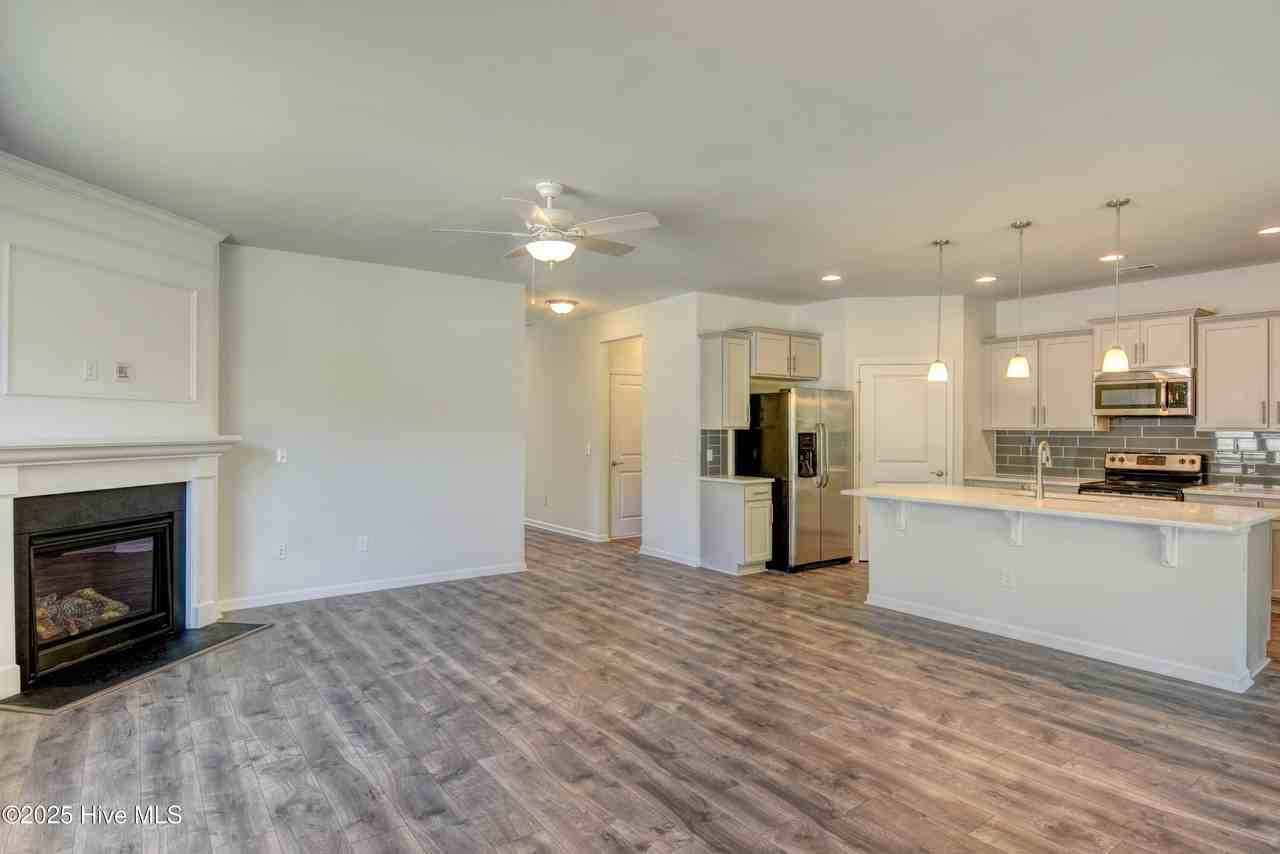 7954 Huron Dr - Photo 6 of 30