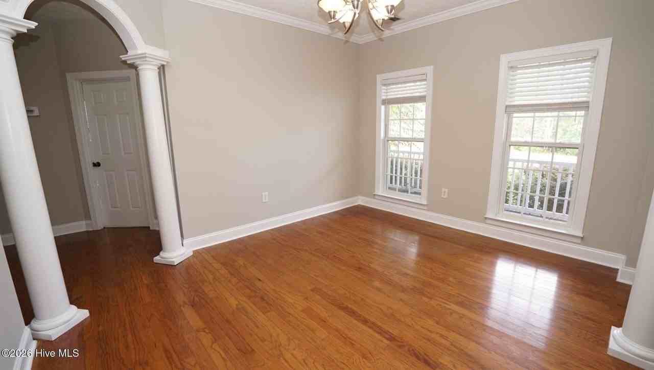 109 Long Leaf Dr - Photo 7 of 40