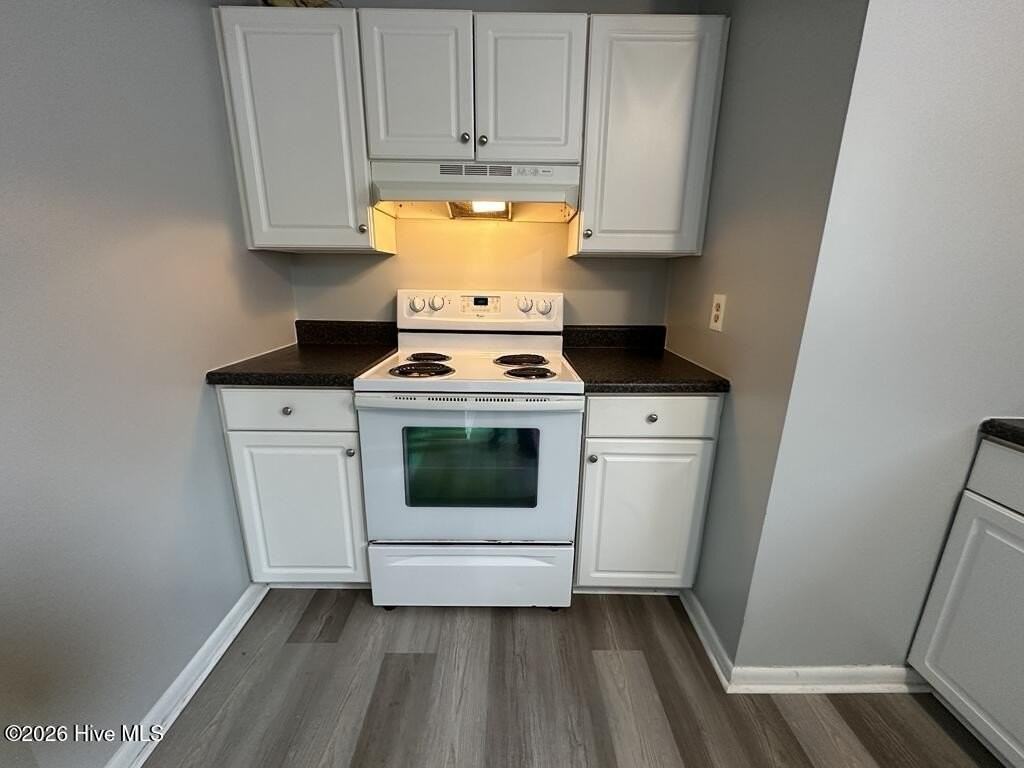 506 Parkway Ct - Photo 4 of 11