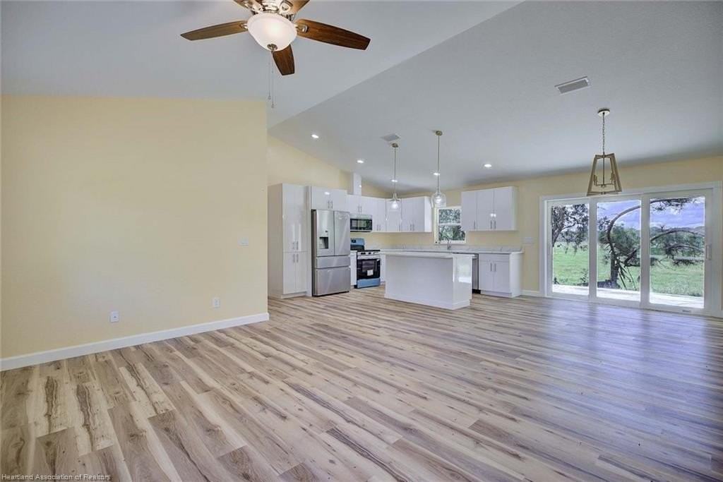 2211 Hartman Rd - Photo 5 of 25