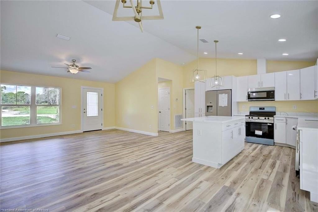 2089 W Bonita Rd - Photo 7 of 25