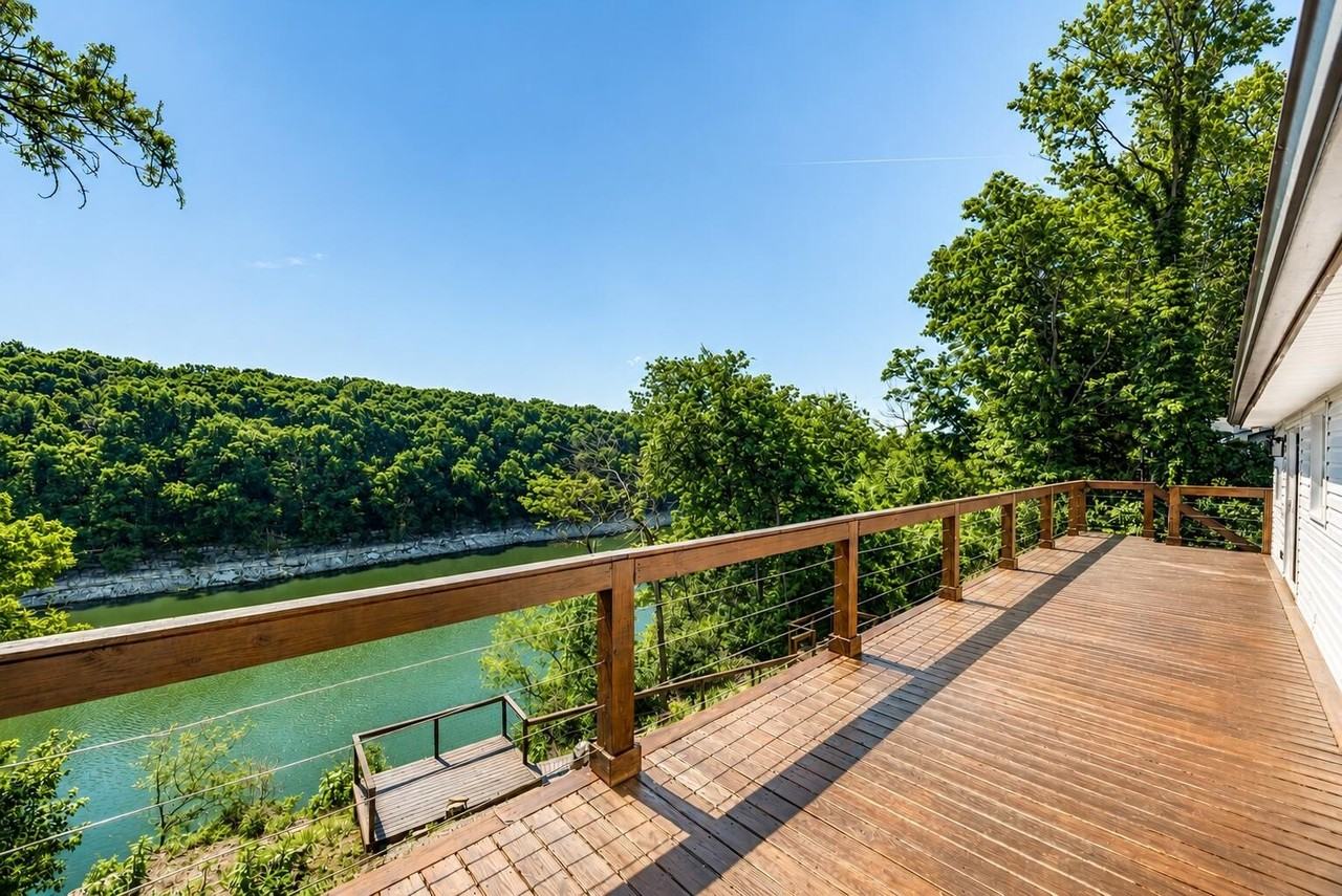 3075 Waterworks Rd - Photo 3 of 47