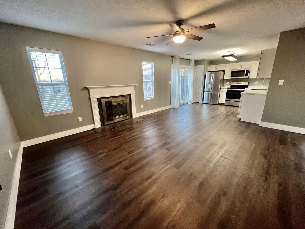 2049 Coriander Ln - Photo 2 of 21