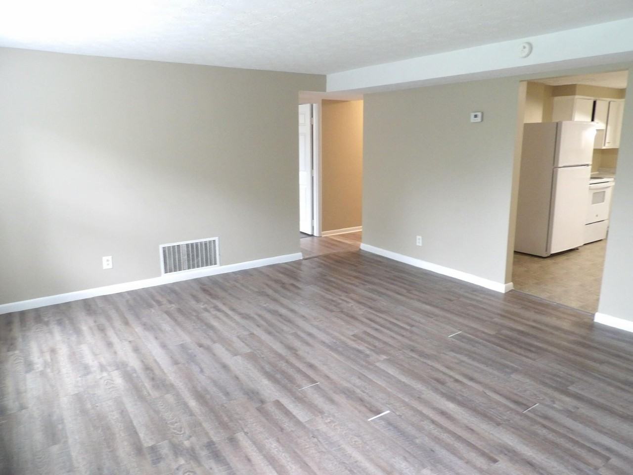 171 Thistlewood Ave #3 - Photo 6 of 44
