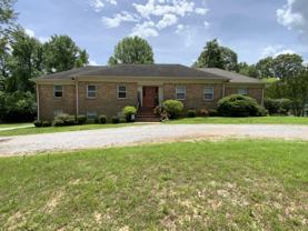 210 Walnut Dr #A - Photo 1 of 1