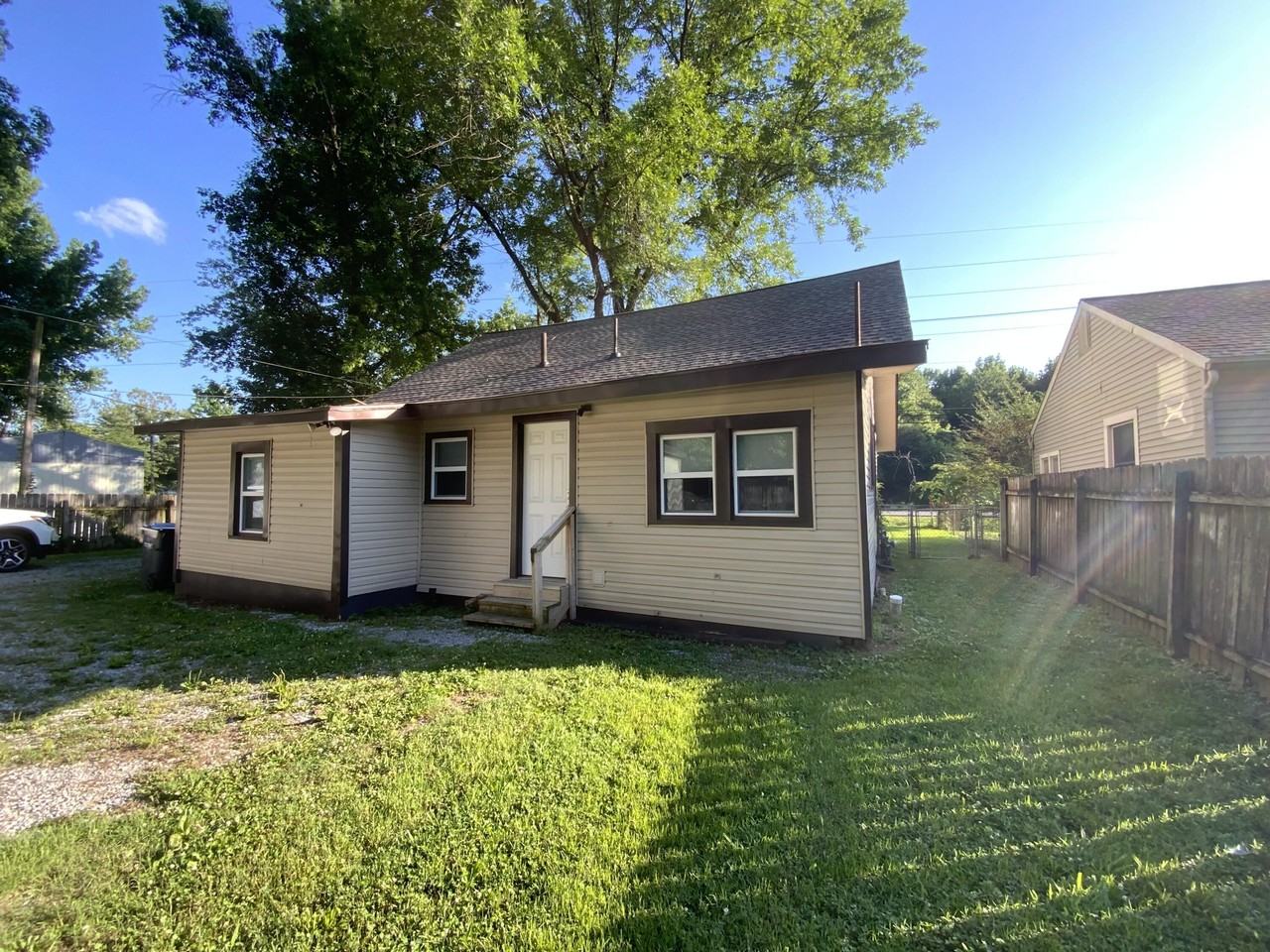 3606 Benton Rd - Photo 5 of 25