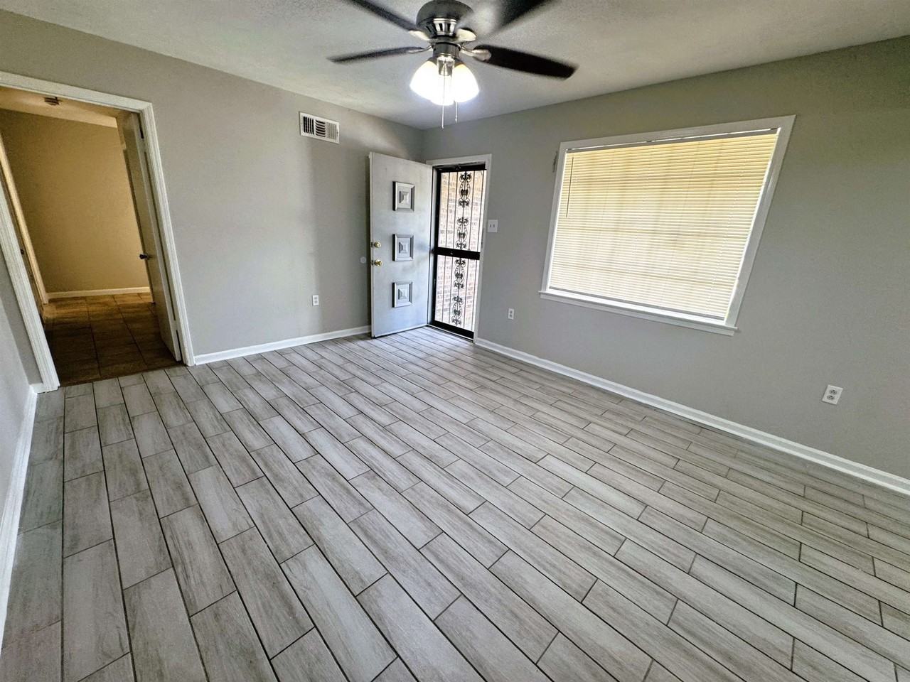 5209 Yale Rd - Photo 2 of 16