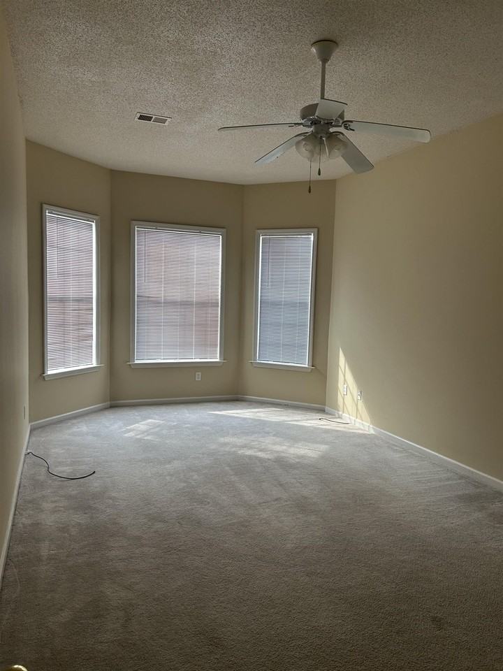 8516 Boothes Ridge Dr - Photo 7 of 12