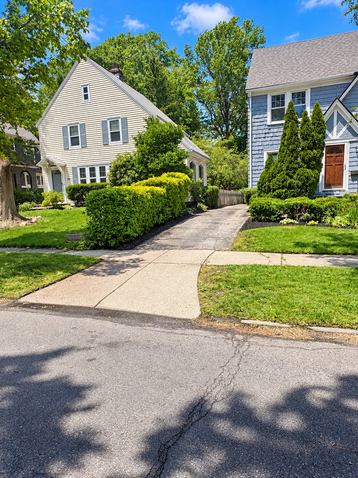 3953 Elmwood Road - Photo 2 of 10