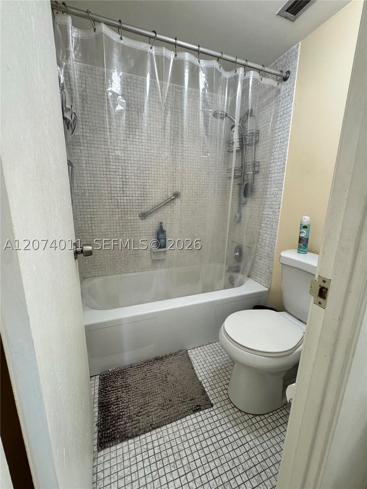 1351 Ne Miami Gardens Dr #PH3E - Photo 6 of 14