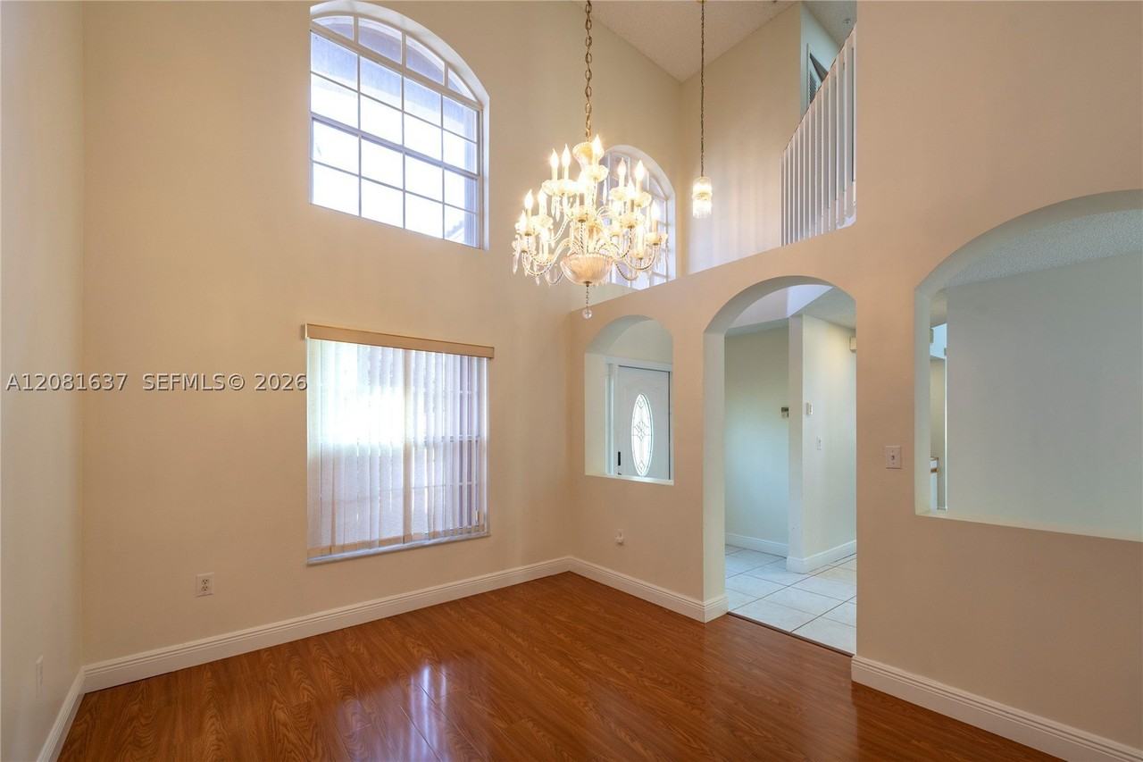 19144 Nw 13th St - Photo 6 of 28