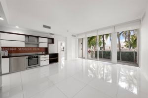 featured image of 2100 Park Ave #101