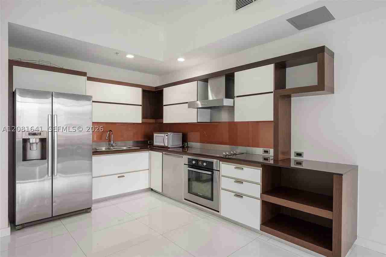 2100 Park Ave #101 - Photo 3 of 44