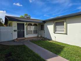 3304 Sw 23rd St #0 - Photo 1 of 1