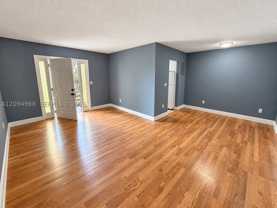 2335 Ne 172nd St #2 - Photo 1 of 1