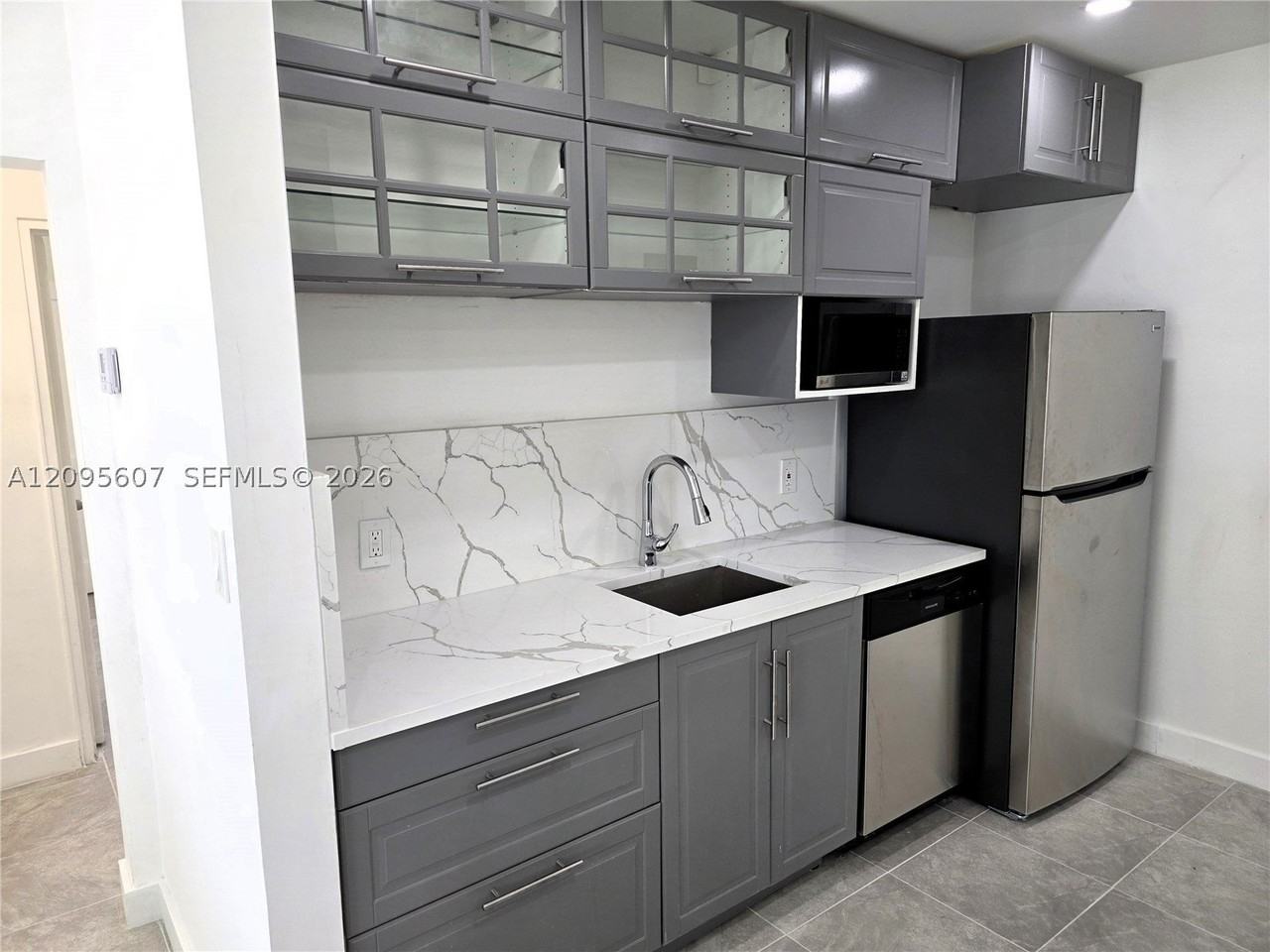 760 Nw 126th St - Photo 6 of 50