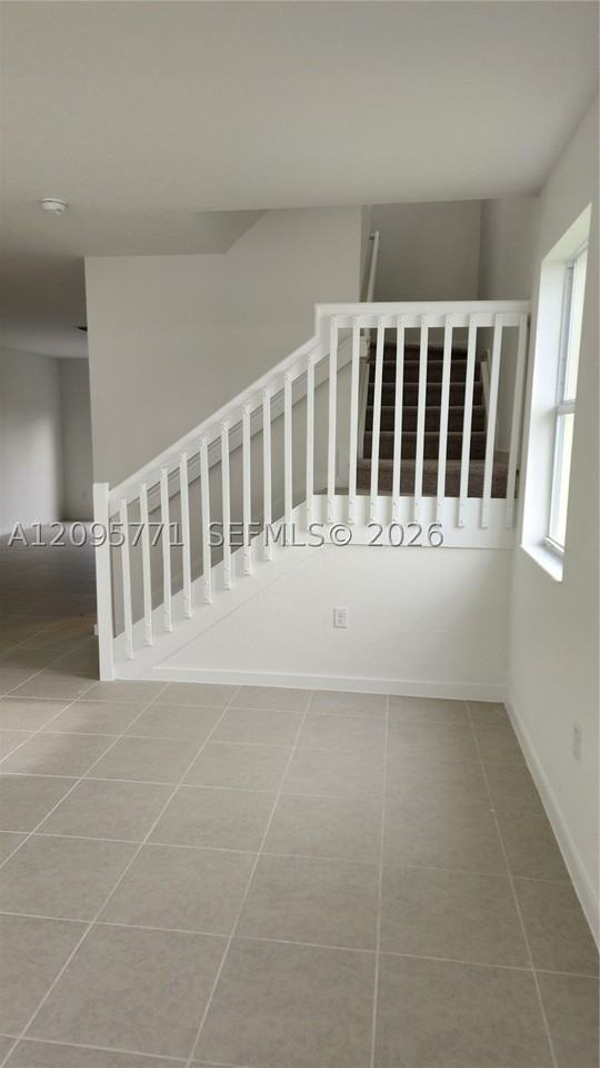 2518 Se 25th Dr #2518 - Photo 6 of 32
