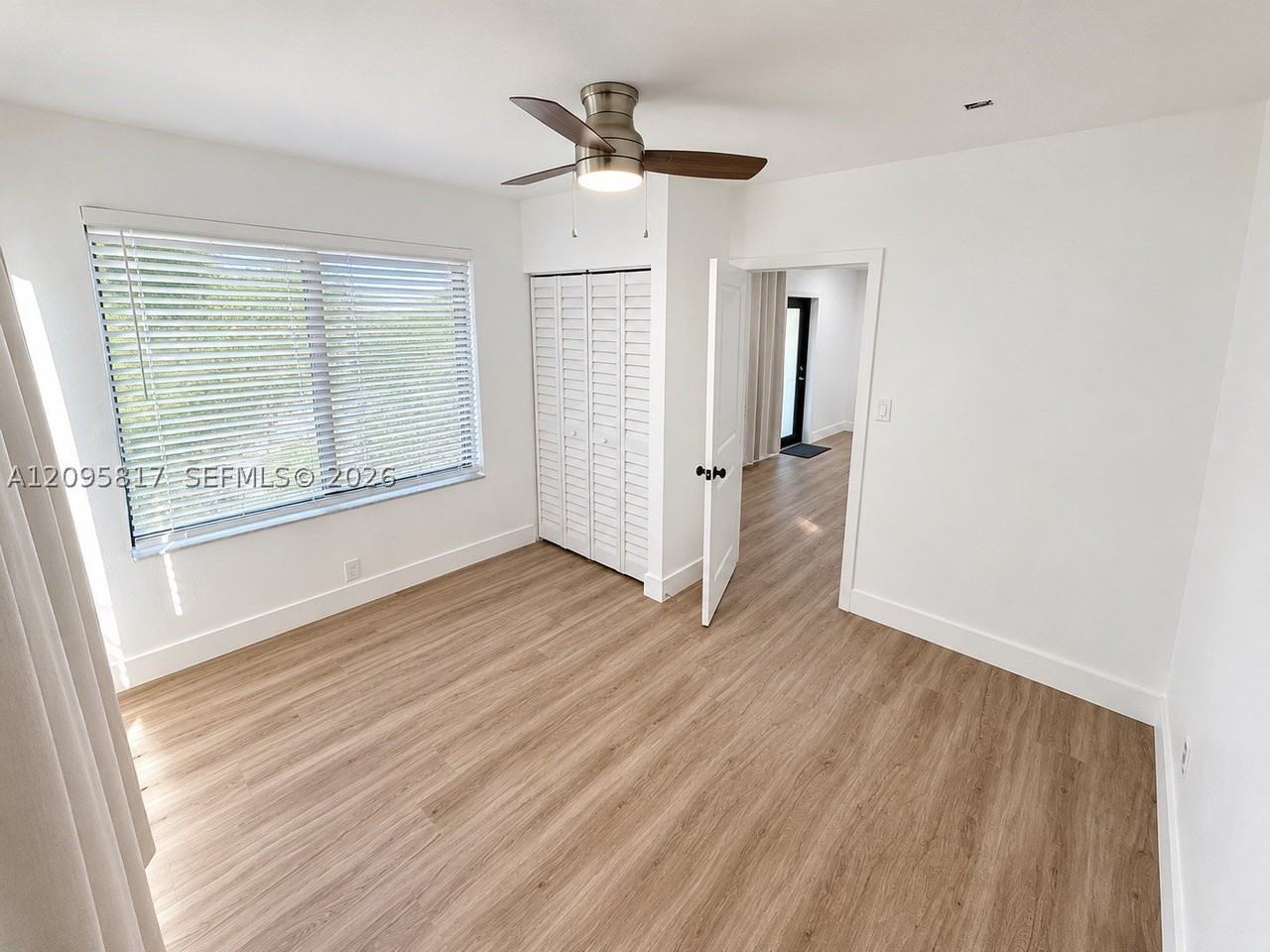 2080 Ne 172nd St #0 - Photo 4 of 11