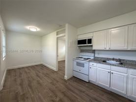 2309 Madison St #8 - Photo 1 of 1