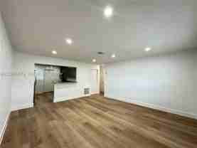 124 Nw 2nd Ave #A - Photo 1 of 1
