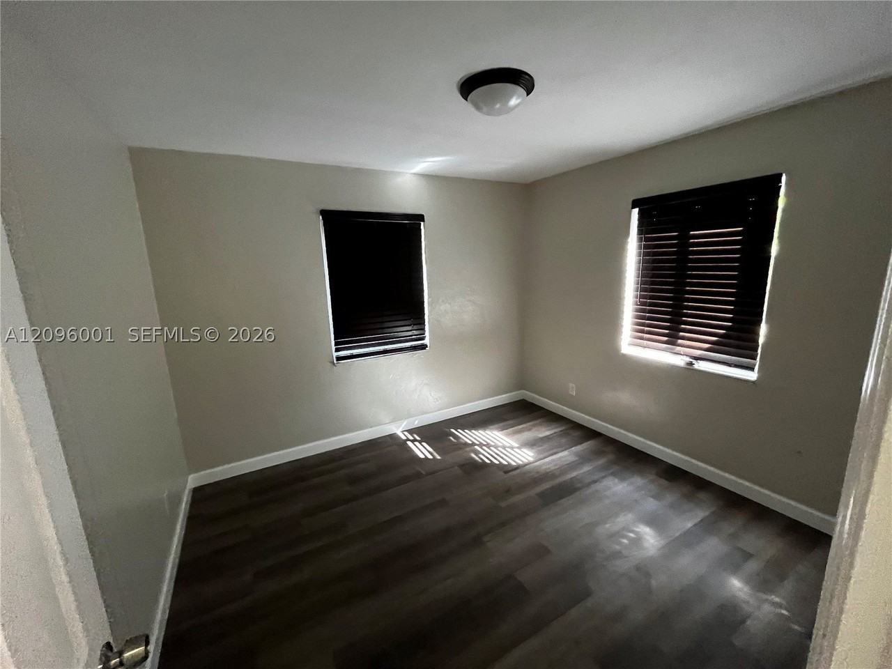 816 Beech Rd - Photo 7 of 18